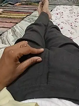 Snapshot of Play_boy11 chatting on June 13, 2:20 am Play boy11 online show from June 13, 2:20 am