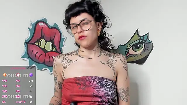 Snapshot of trinitty chatting on March 7, 12:24 pm trinitty online show from March 7, 12:24 pm