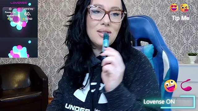 Snapshot of AnnaAnn chatting on February 12, 6:19 pm AnnaAnn online show from February 12, 6:19 pm