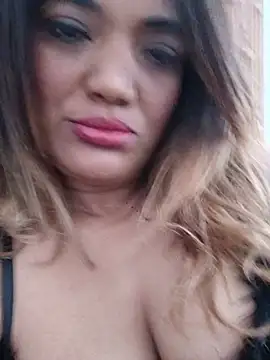 Indianpleasure300 online show from July 25, 2:25 pm