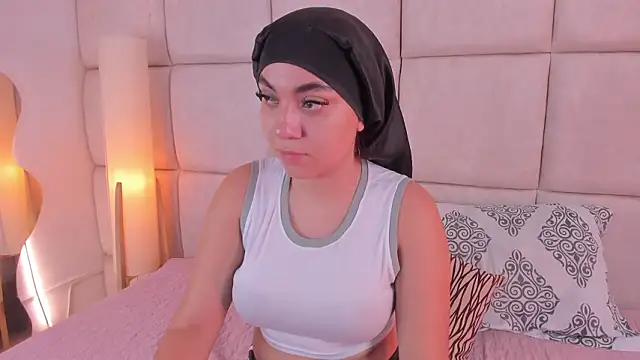 Sooffii 1 online show from February 4, 3:01 am