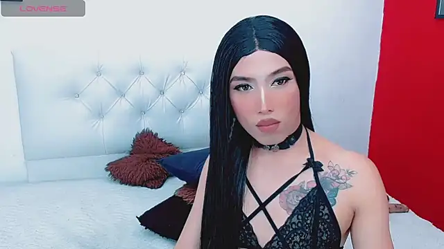 Snapshot of yesik_beltran chatting on December 16, 6:10 am yesik beltran online show from December 16, 6:10 am