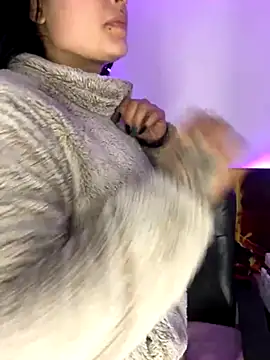 salome polaniiee online show from October 2, 7:04 am