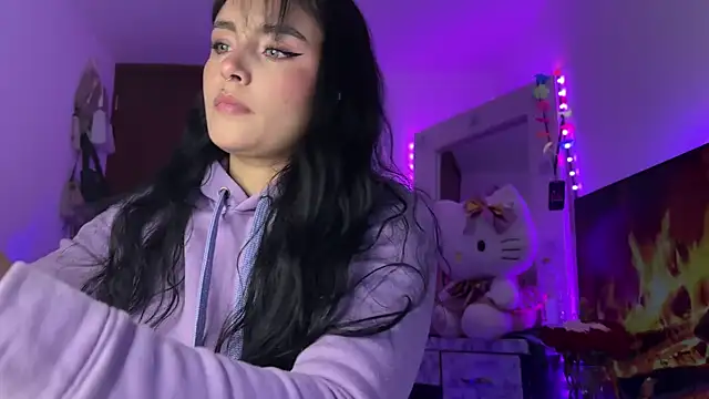 salome polaniiee online show from December 2, 6:52 am