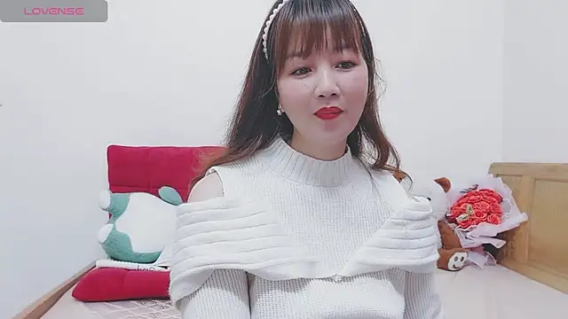 Holygirlsweet777 online show from January 2, 1:27 am