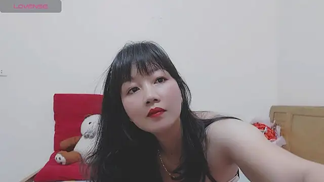 Holygirlsweet777 online show from January 22, 1:10 am
