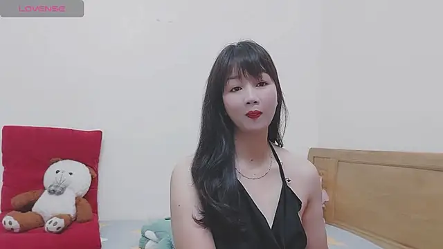 Holygirlsweet777 online show from February 14, 1:23 am