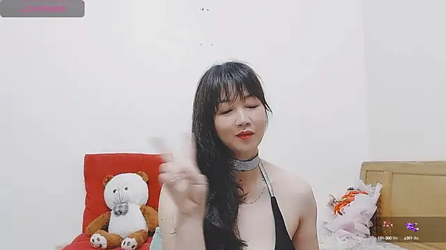 Holygirlsweet777 online show from March 11, 1:16 am