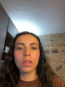 i am nina  online show from July 22, 10:34 pm