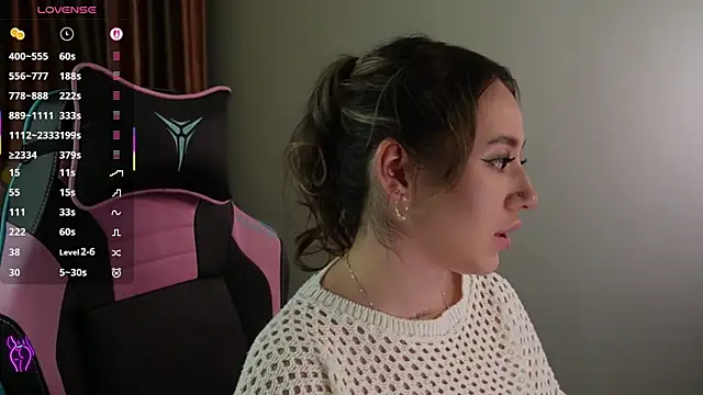 Fiona-Love online show from October 18, 3:24 pm