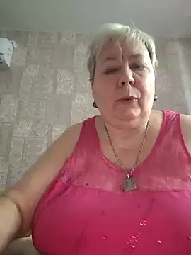 EffectFiona online show from January 13, 5:01 am
