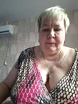 EffectFiona online show from January 25, 11:34 am