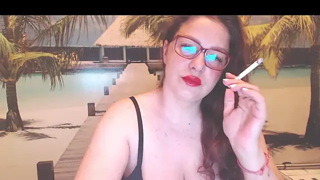 Snapshot of Queen__Natasha chatting on June 20, 9:50 pm Queen Natasha online show from June 20, 9:50 pm