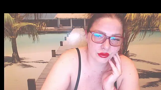 Snapshot of Queen__Natasha chatting on July 25, 7:33 pm Queen Natasha online show from July 25, 7:33 pm