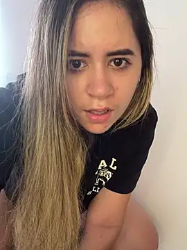Ana lee13 online show from December 31, 12:15 pm