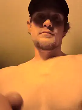 Snapshot of Midwestalpha chatting on March 9, 6:06 am Midwestalpha online show from March 9, 6:06 am