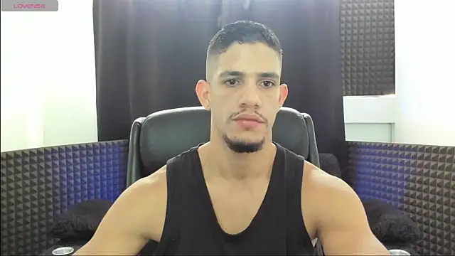 jhonnysnow17 online show from June 1, 5:58 pm