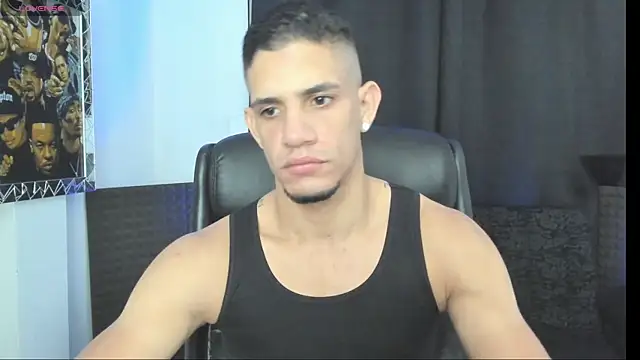jhonnysnow17 online show from July 15, 5:34 am