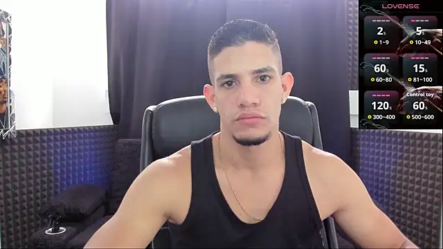 jhonnysnow17 online show from July 29, 6:50 pm