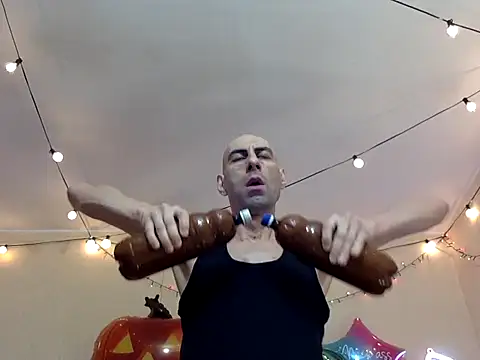 HandsomeAlfie online show from October 25, 6:43 am