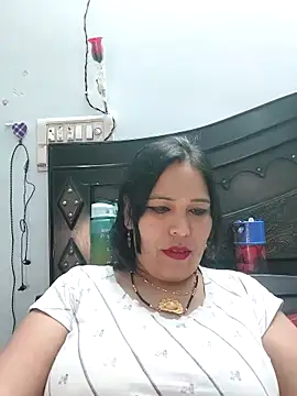 Poojabhabi101 online show from February 28, 5:59 am