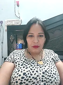 Poojabhabi101 online show from March 11, 5:27 am