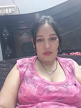 Poojabhabi101 online show from May 9, 6:40 am