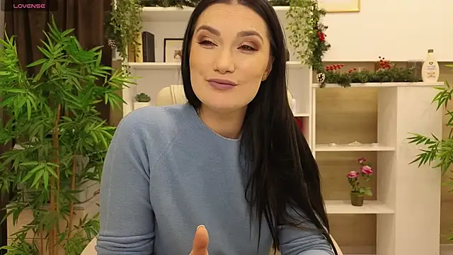 SelineSole online show from December 18, 5:21 pm