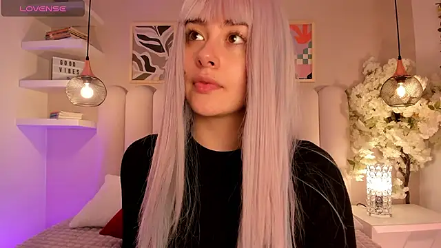 cute  cherry  online show from September 29, 8:13 pm