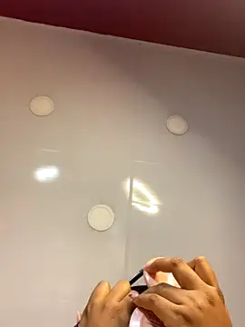 Aluna sweet online show from November 29, 9:51 pm