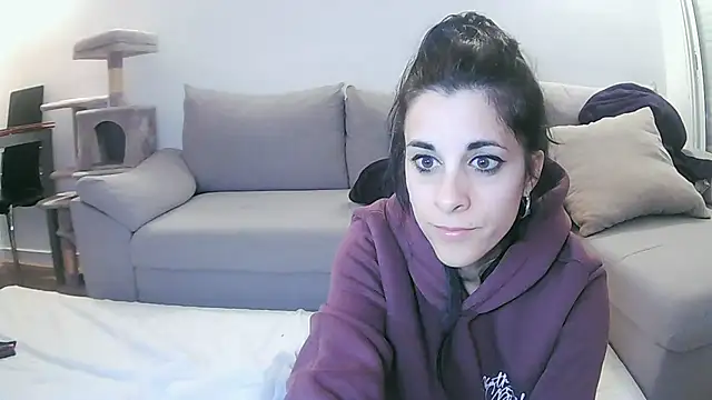 secretoeternoo online show from January 17, 2:39 am