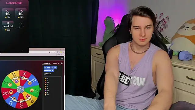 Vincent Strong online show from November 15, 8:33 am