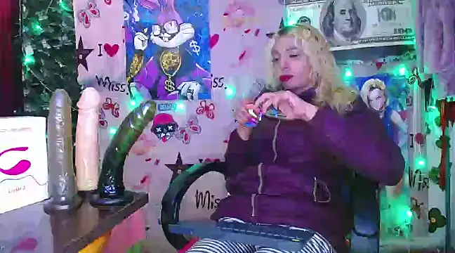 Snapshot of flaquita_corall chatting on February 27, 5:02 am flaquita corall online show from February 27, 5:02 am