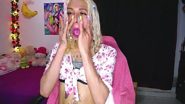 flaquita corall online show from February 6, 12:37 am