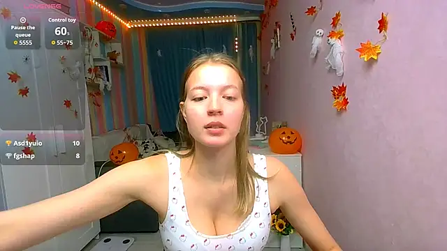 Snapshot of __Aphrodita__wow__ chatting on November 2, 1:24 pm Aphrodita wow online show from November 2, 1:24 pm