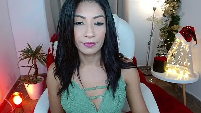 sofia perez    online show from December 16, 10:56 pm