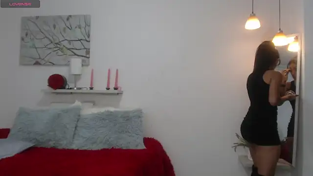 Snapshot of sofia_perez___ chatting on May 27, 7:55 pm sofia perez online show from May 27, 7:55 pm