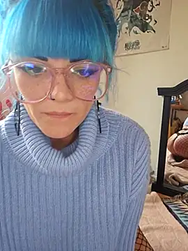 anyalikestosuck online show from October 10, 6:40 pm