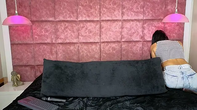 Taly Fox online show from March 18, 9:29 pm