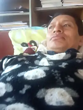 Snapshot of manuel1976 chatting on August 8, 12:18 pm manuel1976 online show from August 8, 12:18 pm