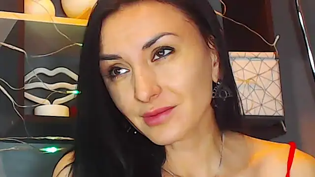 Siaconna online show from December 25, 5:48 am