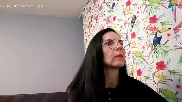 Snapshot of AlfejiRise chatting on October 12, 1:54 pm AlfejiRise online show from October 12, 1:54 pm