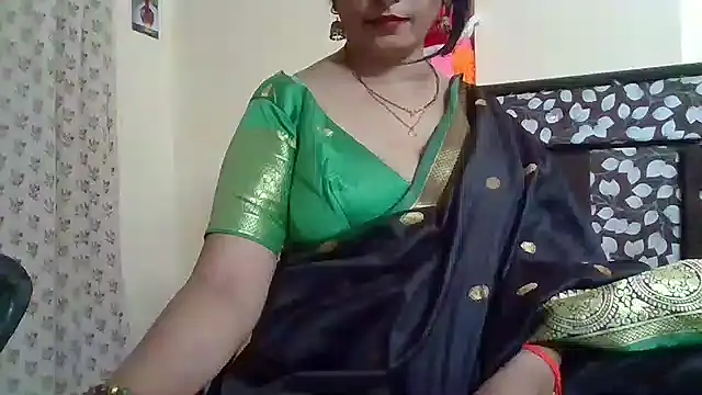 NautyBabe online show from October 5, 8:07 pm