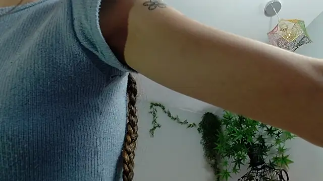 Snapshot of VickyJackson_ chatting on March 1, 2:34 pm VickyJackson online show from March 1, 2:34 pm