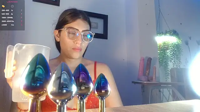 DaMikaela  online show from September 30, 6:46 pm