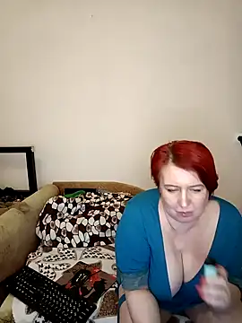 NikolRedMilf online show from December 18, 1:15 am