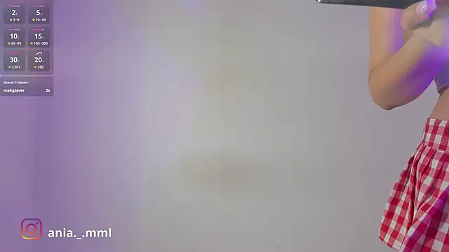 Ania jones online show from February 4, 11:06 pm