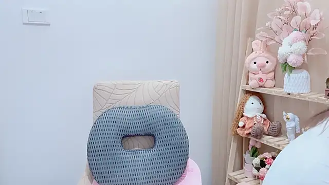 Rellababyy online show from March 8, 1:17 am