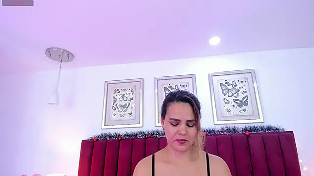 MarieKoster online show from December 15, 2:30 am