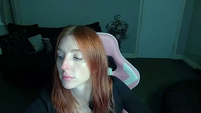 Red firesquirt online show from November 20, 4:07 pm